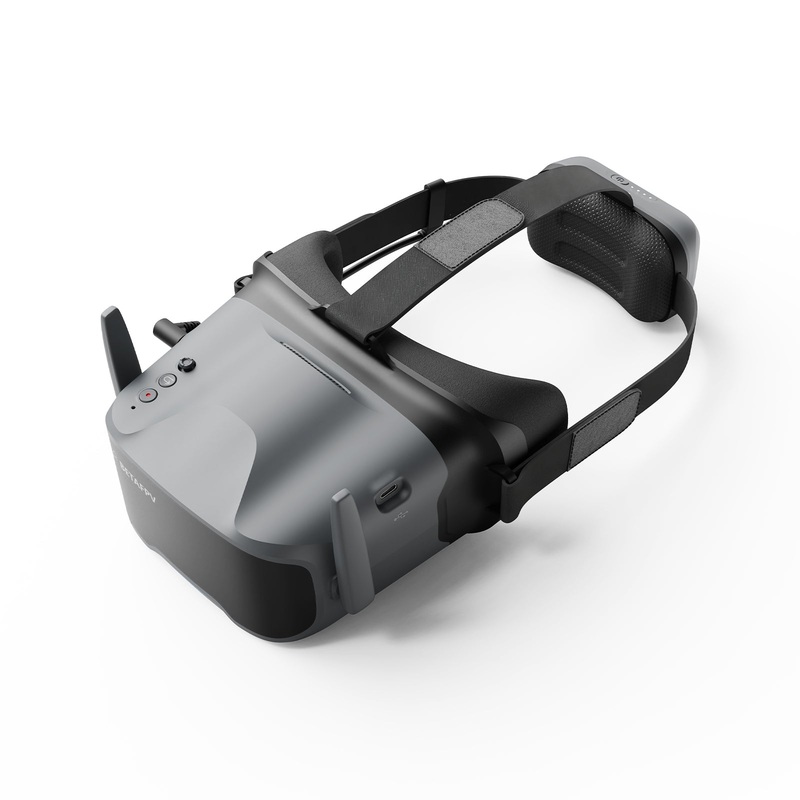 BetaFPV VR04 HD FPV Goggles (1920*1080 LCD) with 1080P@60fps DVR, 2 x 18650 2600mAh