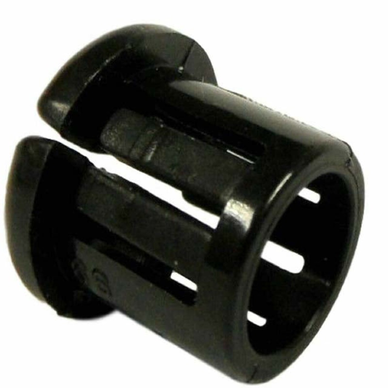 22MP03123 - SNAP IN HOLE BUSHING CABLE OD- 4.75MM MTG HOLE-7.9MM L-8MM (4 pcs/pkg)