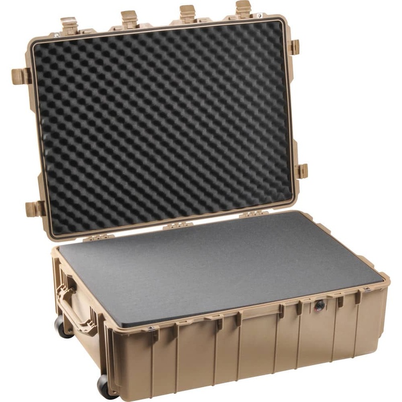 Pelican 1730 Transport Case with Foam (Desert Tan)