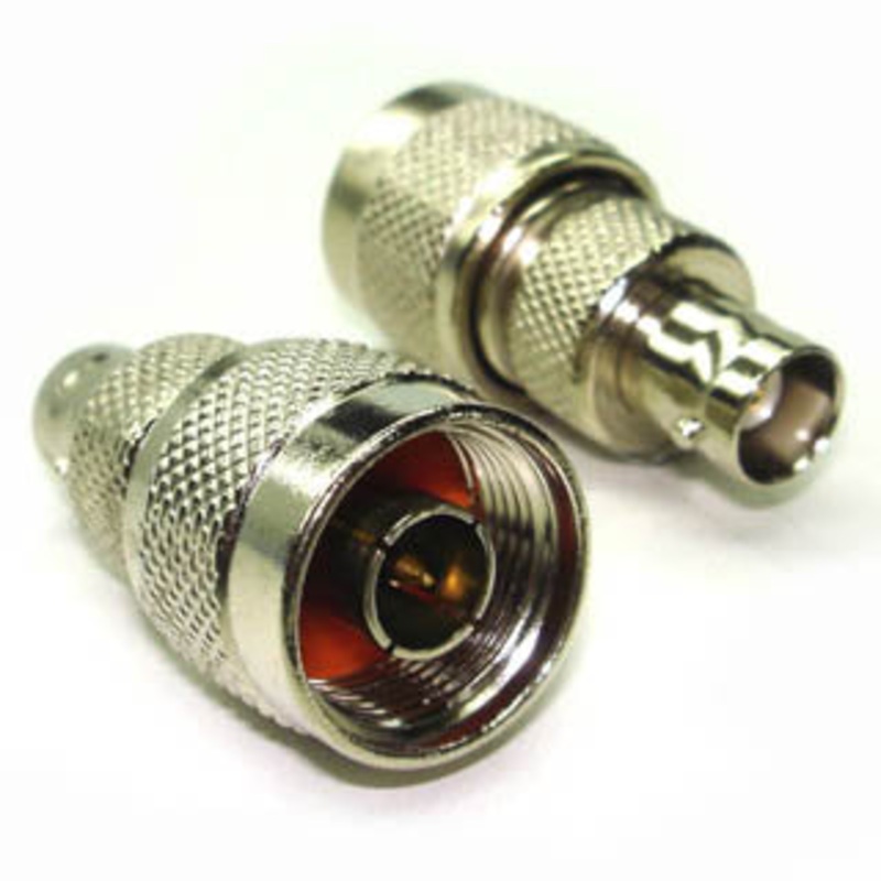 724 - BNC ADAPTER JACK-N PLUG