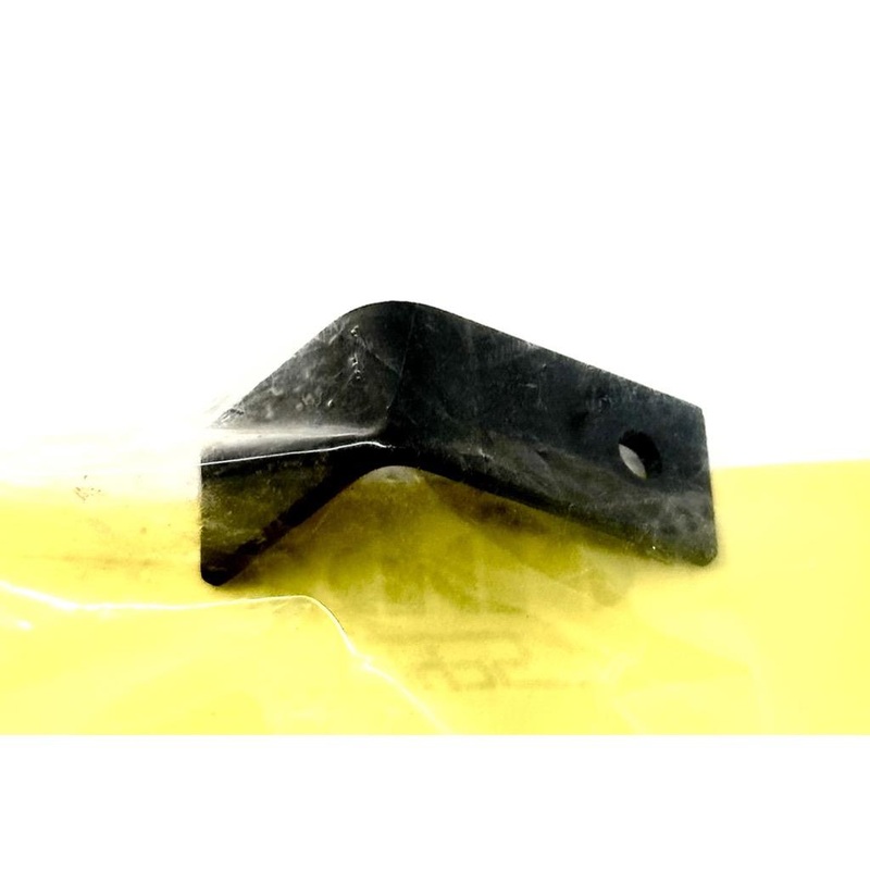 Robbe Locking Square L Bracket : S-3114