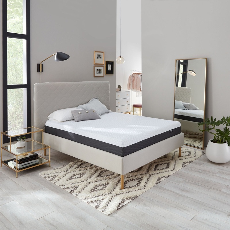 Simmons Beautyrest BRX-800 Twin 10" Hybrid Coil and Memory Foam MattressinBox