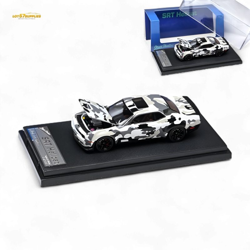 Stance Hunters Dodge Challenger SRT Hellcat Arctic Camo 1:64