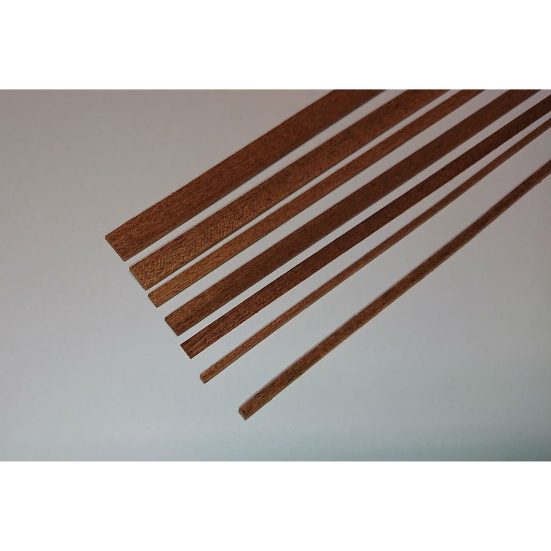 Mahogany Strip 1.5x1.5x915mm