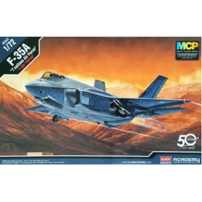 Academy 12561 1/72 F-35A "7 Nations Air Force"