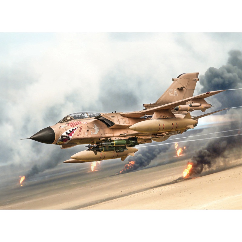 ITALERI Tornado GR.1 Desert Storm RAF Aircraft