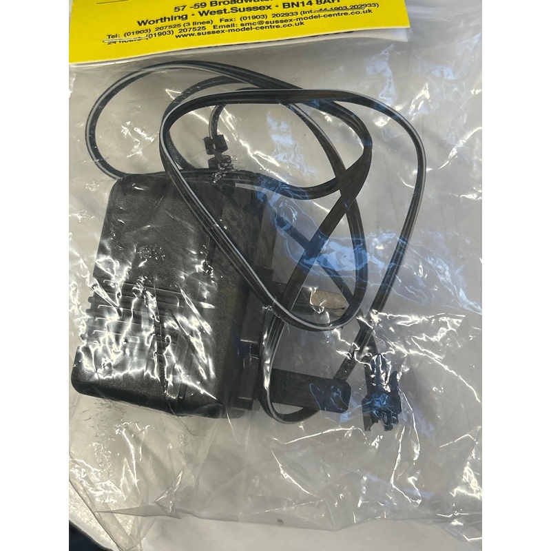 AC/DC Adaptor DC 3.7v 650mA Charger (Chargers)