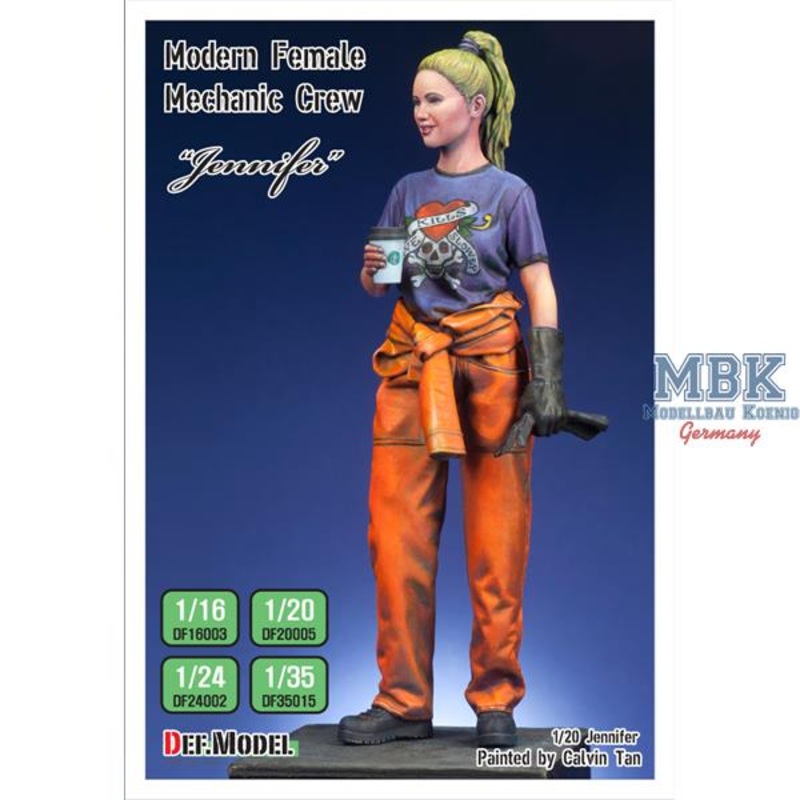 Def Model DF35015 1/35 Modern Female "Jennifer" Mechanic crew