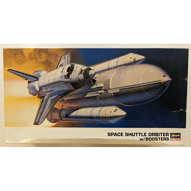 Hasegawa 1:200 Space Shuttle Orbiter with Boosters Kit 10729