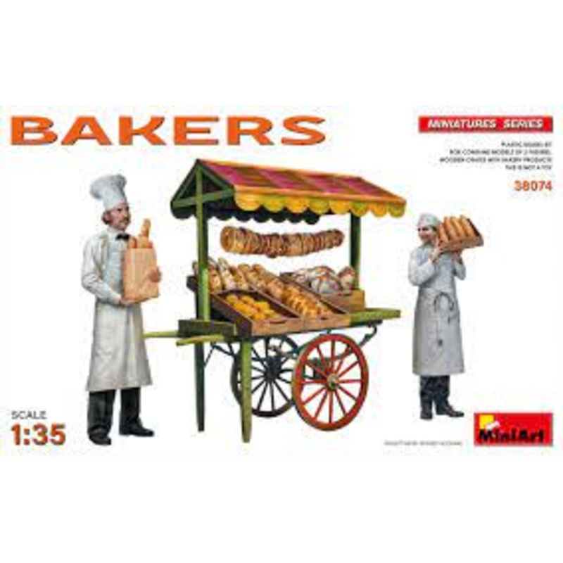 MiniArt 38074 1/35 Bakers + cart and crates with bakery products