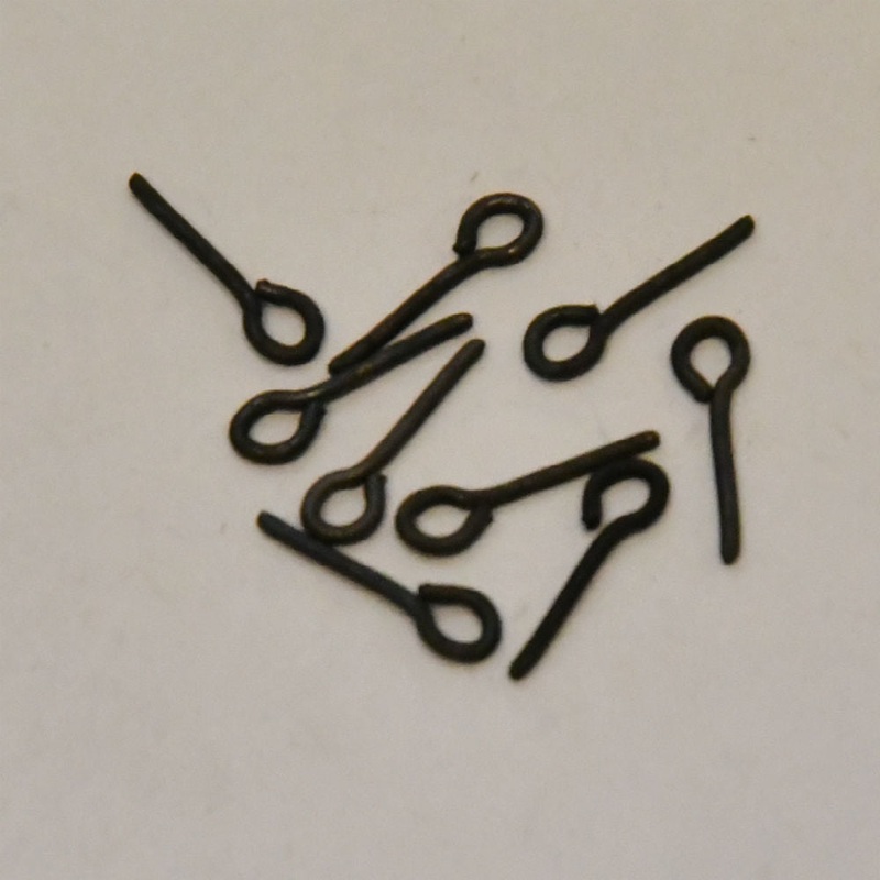 Mantua Burnished Eyelet 1.8x8mm (10)