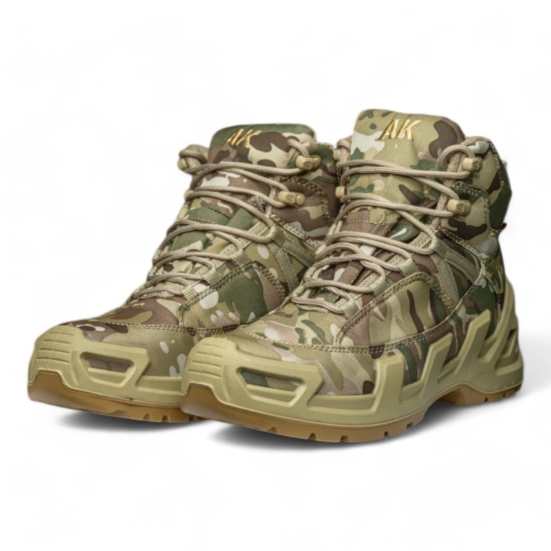 AK Rugged Raptor Boots in Multicam Color