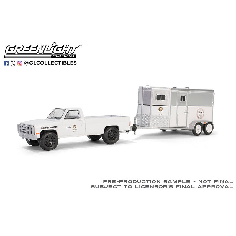 GreenLight GL-32310-C 1987 Chevrolet C20-LAPD Search and Rescue Trailer