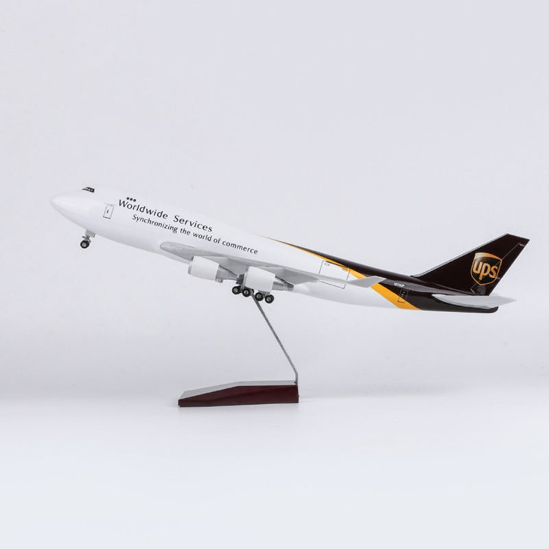 XL UPS Boeing 747
