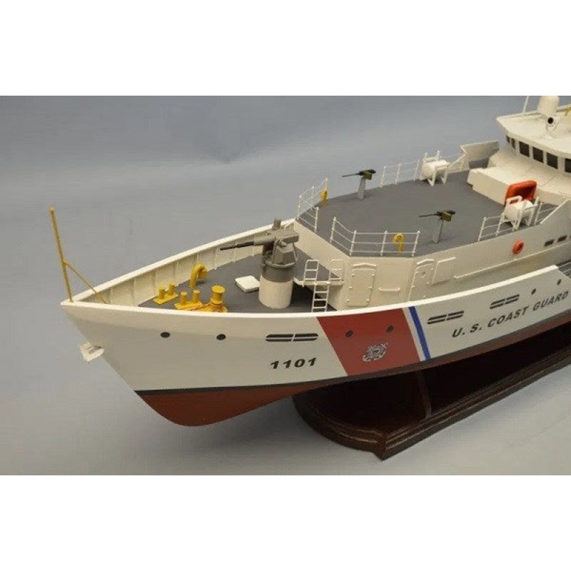 Dumas #1275 Boat Kit: 1/48 USCG Fast Response Cutter - RC Optional
