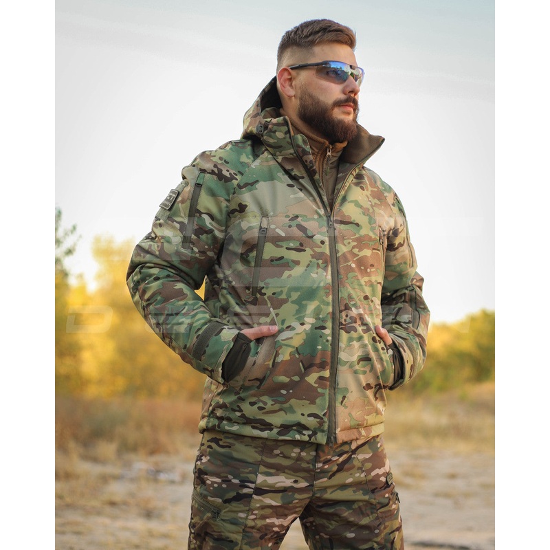Hunter Softshell Fleece Winter Jacket in Multicam Pattern