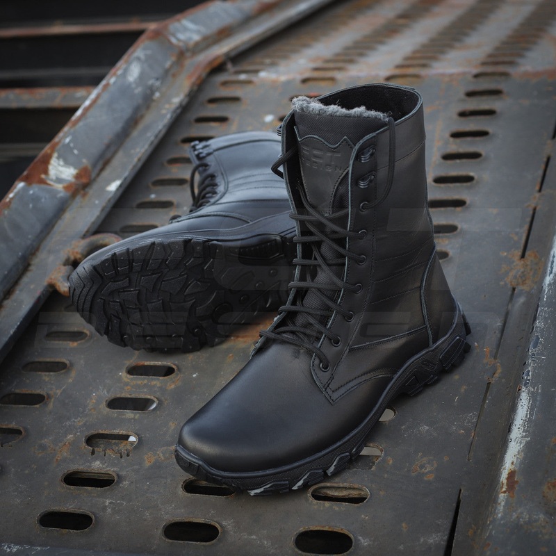 Energy Rugged Winter Boots Black Leather with Fur Lining
