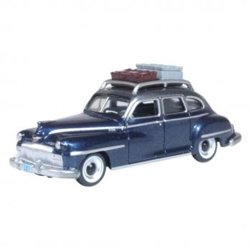 Oxford DS46004 1/87 1946 DeSoto Suburban