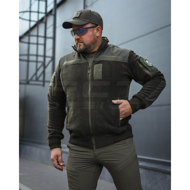 Rugged Fleece Jacket with Elastic Hem in Khaki