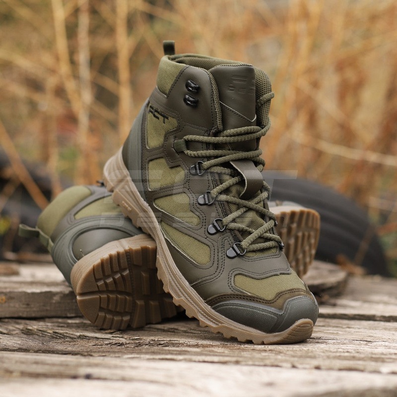 Rugged Demi-Season Boots in Khaki
