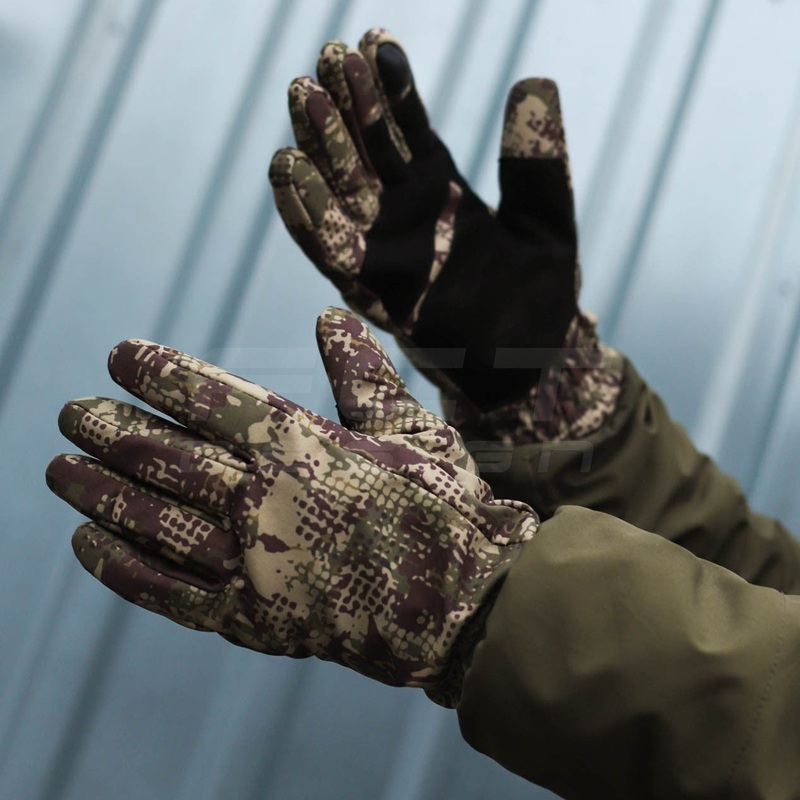 Softshell Insulated Predator Gloves with Touchscreen