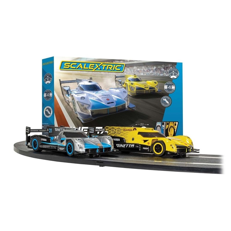 Scalextric C1412 Set: Ginetta Racers